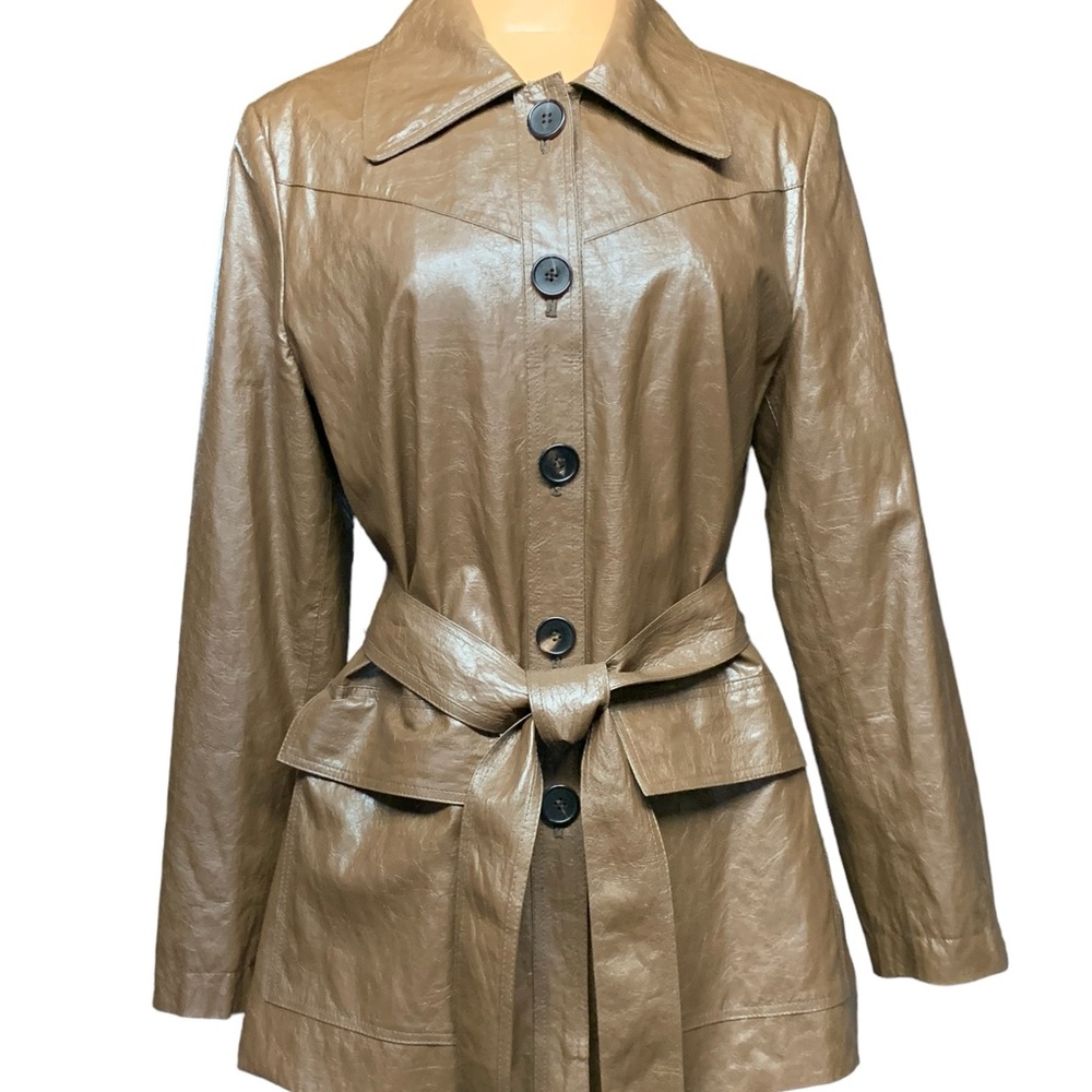 London Flat, Leather Jacket
